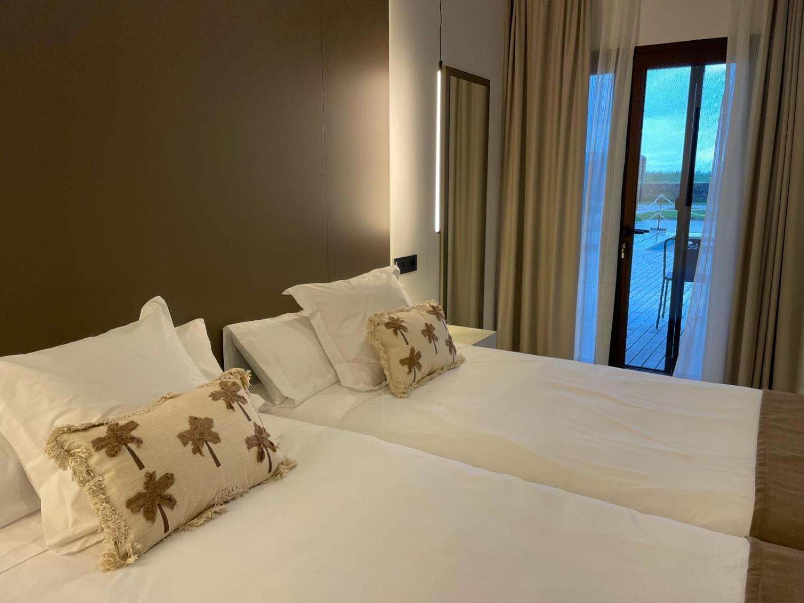 Reserva Benazaire Herrera del Duque Phòng bức ảnh
